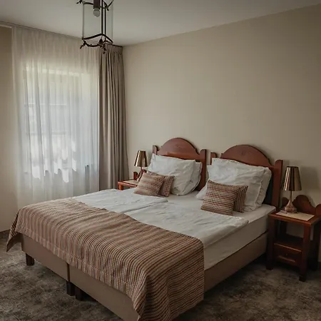 Aubrecht Country ホテル