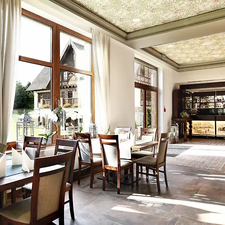 Aubrecht Country ホテル