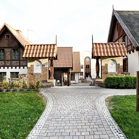 Aubrecht Country 4*