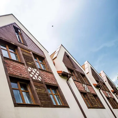 ホテル Aubrecht Country